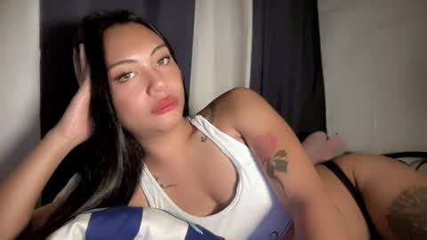 Snapshot of sexylovesappira chatting on April 27, 7:01 pm maxine online show from April 27, 7:01 pm
