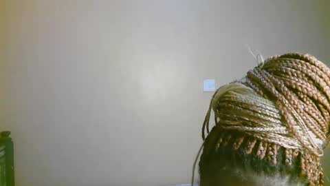 Snapshot of sexylucy33 chatting on March 3, 6:25 pm sexylucy33 online show from March 3, 6:25 pm