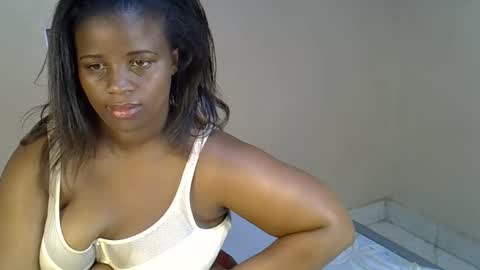 sexylucy33 online show from April 10, 3:34 am