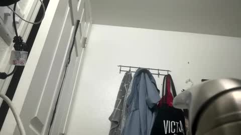 Snapshot of sexymixedcouple9693 chatting on September 9, 8:47 am sexymixedcouple9693 online show from September 9, 8:47 am