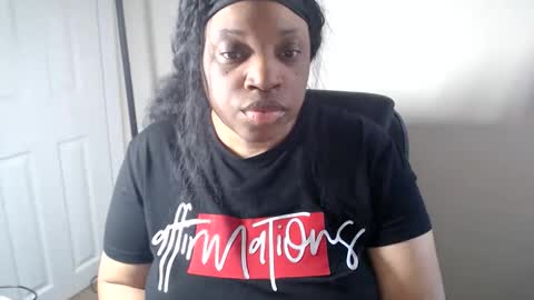 SexyMona online show from May 31, 6:09 pm