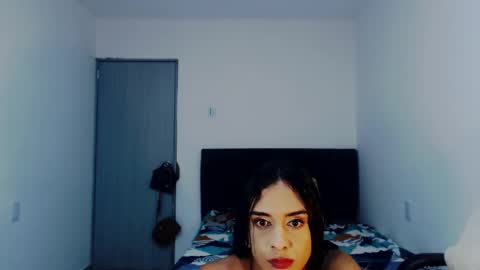Snapshot of sexynatalia25 chatting on February 20, 6:50 am Natalia Duran online show from February 20, 6:50 am