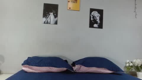 sexynova 93 online show from February 3, 8:03 pm