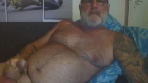 Snapshot of sexypaa chatting on February 15, 11:14 pm sexypaa online show from February 15, 11:14 pm