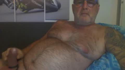 Snapshot of sexypaa chatting on February 22, 10:42 pm sexypaa online show from February 22, 10:42 pm