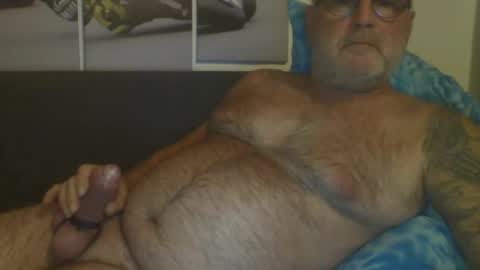 Snapshot of sexypaa chatting on February 24, 9:52 pm sexypaa online show from February 24, 9:52 pm