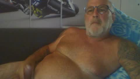 Snapshot of sexypaa chatting on July 12, 12:07 pm sexypaa online show from July 12, 12:07 pm