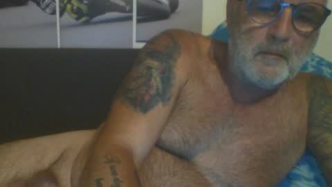 Snapshot of sexypaa chatting on July 20, 9:06 pm sexypaa online show from July 20, 9:06 pm