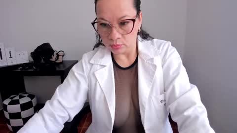 Snapshot of sexypsychologist chatting on September 15, 6:08 pm Sexy Psychologist online show from September 15, 6:08 pm