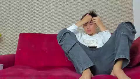 Snapshot of sexys_boys18 chatting on February 19, 7:21 pm MATIAS-18 THIAHO -18 MAX-19 NICOKALY-19 CAIN-19 MOD ESTEBAN online show from February 19, 7:21 pm