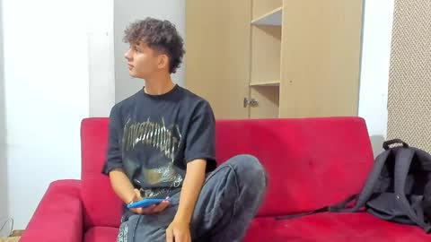 MATIAS-18   THIAHO -18  MAX-19  NICOKALY-19  CAIN-19   MOD ESTEBAN online show from April 17, 1:58 pm