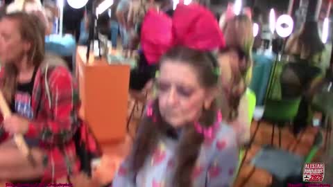 Snapshot of sexysandra_n_sirchristopher chatting on January 16, 11:20 pm Sexy Sandra and Sir Christopher online show from January 16, 11:20 pm