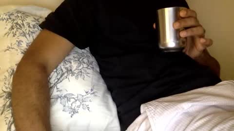 Snapshot of sexyshubham1 chatting on November 3, 8:48 am sexyshubham1 online show from November 3, 8:48 am