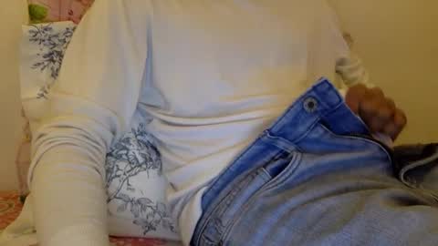 Snapshot of sexyshubham1 chatting on November 7, 7:03 pm sexyshubham1 online show from November 7, 7:03 pm