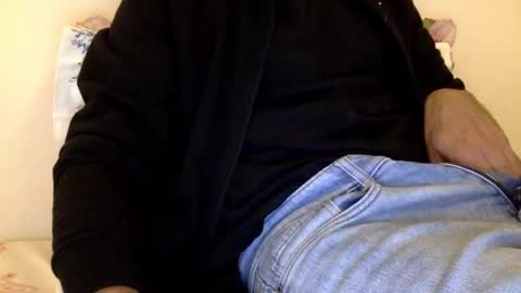 Snapshot of sexyshubham1 chatting on November 10, 3:49 am sexyshubham1 online show from November 10, 3:49 am