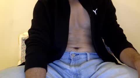 Snapshot of sexyshubham1 chatting on November 11, 11:05 pm sexyshubham1 online show from November 11, 11:05 pm