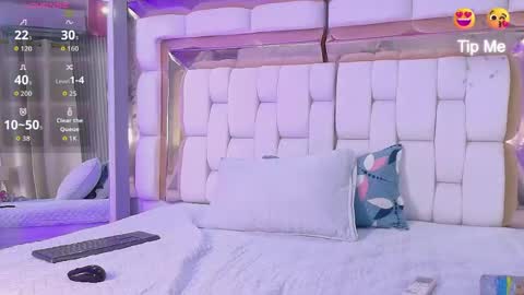 Kendall online show from April 3, 12:25 pm