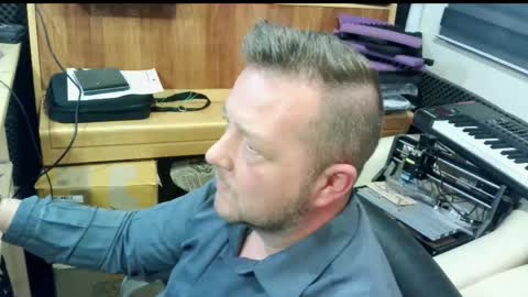 sexysteve80 online show from April 22, 8:54 pm