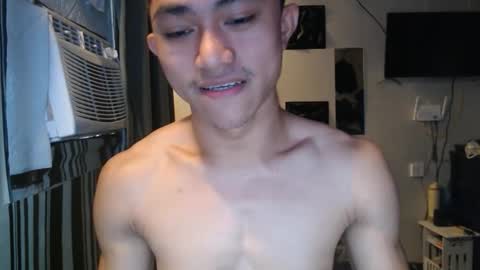 sexystrongcum online show from March 27, 2:50 am