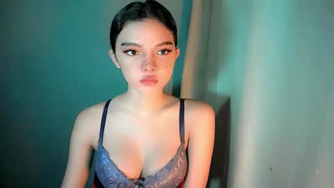 Snapshot of sexytight_tanya chatting on June 10, 7:57 pm sexytight_tanya online show from June 10, 7:57 pm