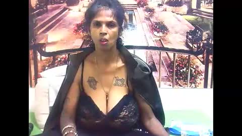 sexyva4u2luv online show from February 27, 8:50 am