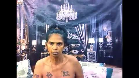 sexyva4u2luv online show from October 26, 6:47 pm