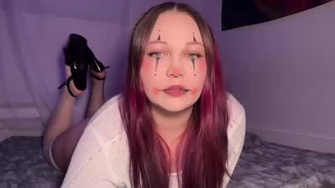 Snapshot of sexywithsaint chatting on October 30, 2:24 am Saint online show from October 30, 2:24 am