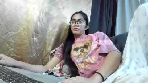 Snapshot of sexyxenaaa chatting on October 10, 9:36 pm Xenaaa online show from October 10, 9:36 pm