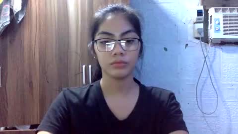 Snapshot of sexyxenaaa chatting on October 19, 8:53 pm Xenaaa online show from October 19, 8:53 pm