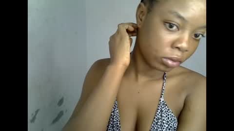 Snapshot of sexyxpeach chatting on June 29, 9:26 pm sexyxpeach online show from June 29, 9:26 pm