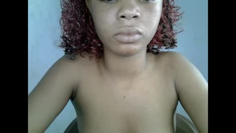 Snapshot of sexyxpeach chatting on July 28, 9:36 pm sexyxpeach online show from July 28, 9:36 pm