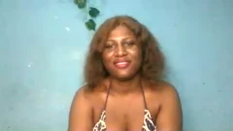 Snapshot of sexyxxebony chatting on June 29, 8:53 pm SexyxxEbony online show from June 29, 8:53 pm