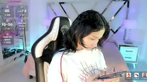 KATY  online show from March 30, 11:44 am