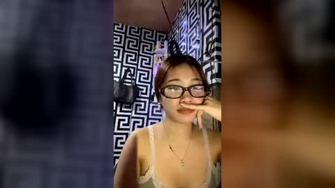 Snapshot of sexyygela chatting on July 7, 2:54 pm Gela3 online show from July 7, 2:54 pm