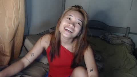 Snapshot of sexyymiya chatting on June 12, 5:45 pm sexyymiya online show from June 12, 5:45 pm