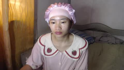Snapshot of sexyymiya chatting on July 25, 3:37 am sexyymiya online show from July 25, 3:37 am