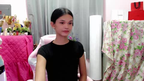 Zendaya online show from February 27, 4:40 pm