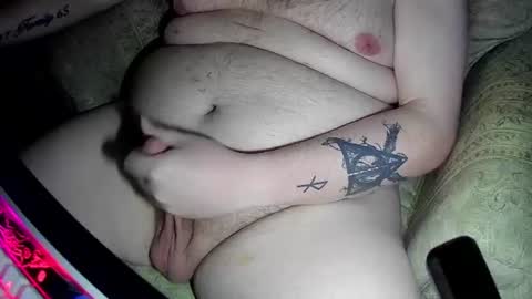 Snapshot of sexzilla15 chatting on July 17, 6:31 am no face online show from July 17, 6:31 am