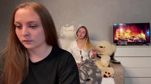 Adella online show from November 30, 4:38 am