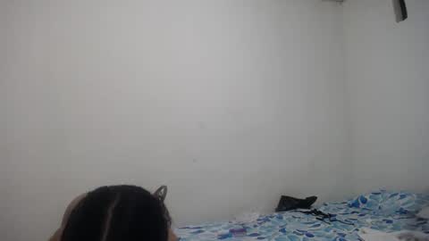 Snapshot of shabrina_xxx chatting on September 12, 9:48 pm shabrina_xxx online show from September 12, 9:48 pm