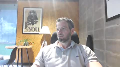 Snapshot of shad0w_hunter chatting on January 22, 9:43 pm shad0w_hunter online show from January 22, 9:43 pm