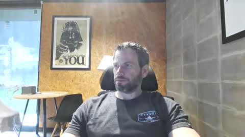 Snapshot of shad0w_hunter chatting on March 10, 11:53 am shad0w_hunter online show from March 10, 11:53 am