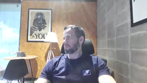 Snapshot of shad0w_hunter chatting on March 12, 12:47 pm shad0w_hunter online show from March 12, 12:47 pm