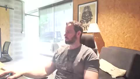 shad0w_hunter online show from March 19, 2:10 pm