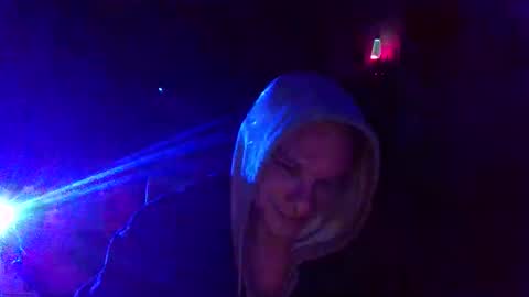 shades455 online show from April 18, 12:47 am