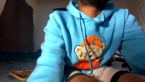 Snapshot of shadow_ps7 chatting on January 4, 4:23 am Shadow online show from January 4, 4:23 am