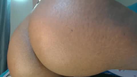 Snapshot of shadow_sweets chatting on February 25, 11:22 pm Shadow online show from February 25, 11:22 pm