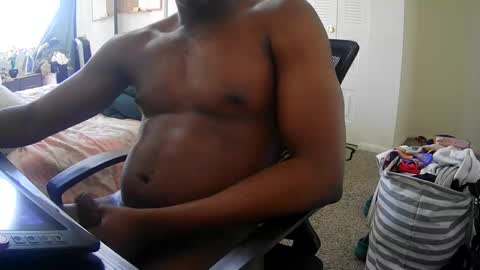 Snapshot of shadow_twink chatting on February 8, 8:01 pm shadow_twink online show from February 8, 8:01 pm