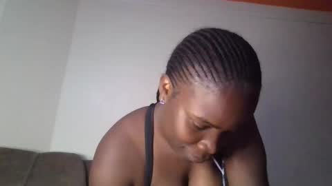 Snapshot of shadowsweet34 chatting on September 8, 4:17 pm val online show from September 8, 4:17 pm