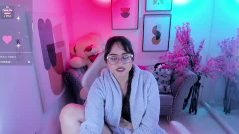 Shady  online show from April 10, 5:45 am